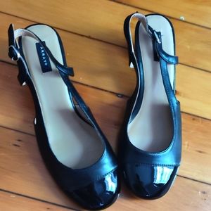 Array "Jewel" black leather cap toe slingback
